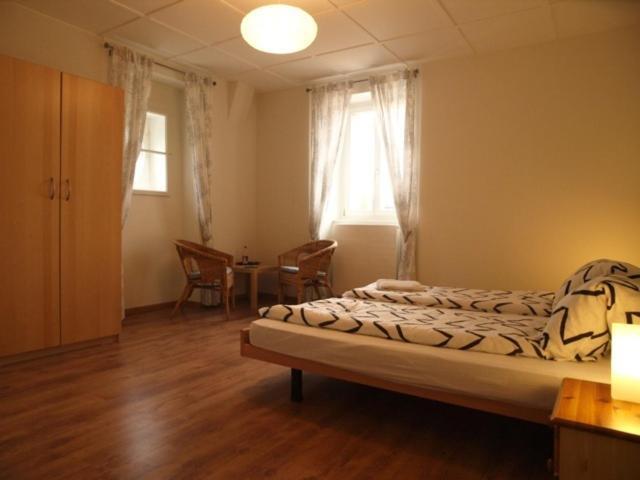 Hotel Garni Villa Carmen La Neuveville Δωμάτιο φωτογραφία